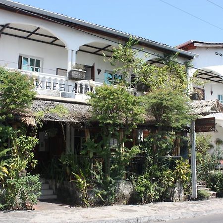 Hotel Jardin De La Paix Морони Экстерьер фото